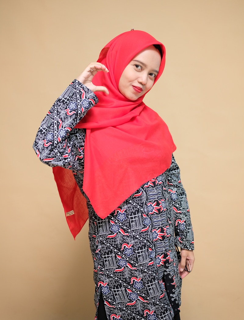 Istiqamah Nur Inayah, S.Hum.